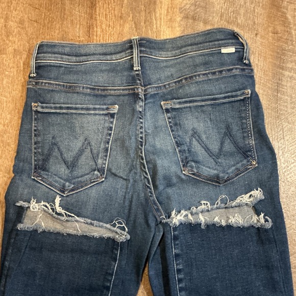 MOTHER Jeans The Insider Crop Step Fray in Sweet and Sassy Size 30 - Picture 3 of 13